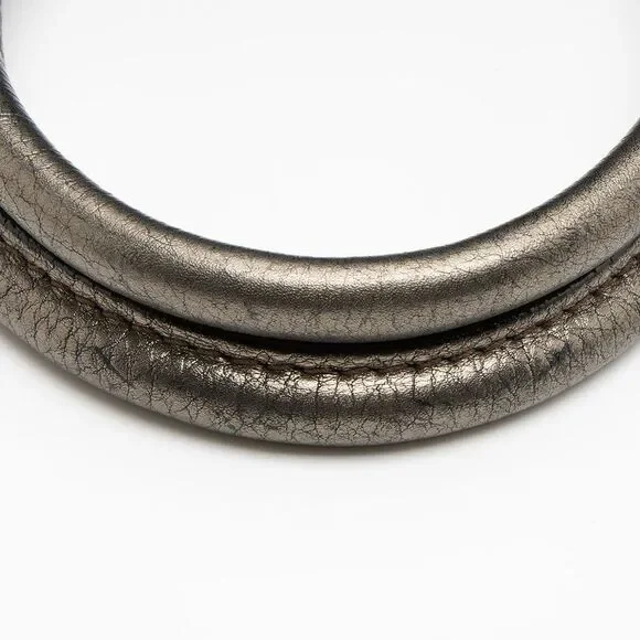 Louis Vuitton Metallic Mahina Leather XL Hobo - Picture 12 of 15